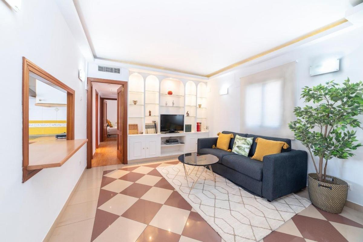 Alterhome Las Setas Seville Exterior photo