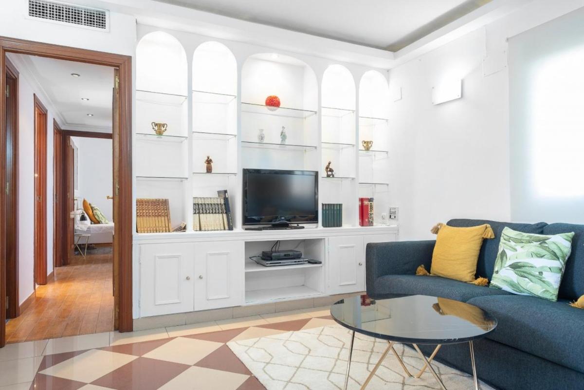 Alterhome Las Setas Seville Exterior photo